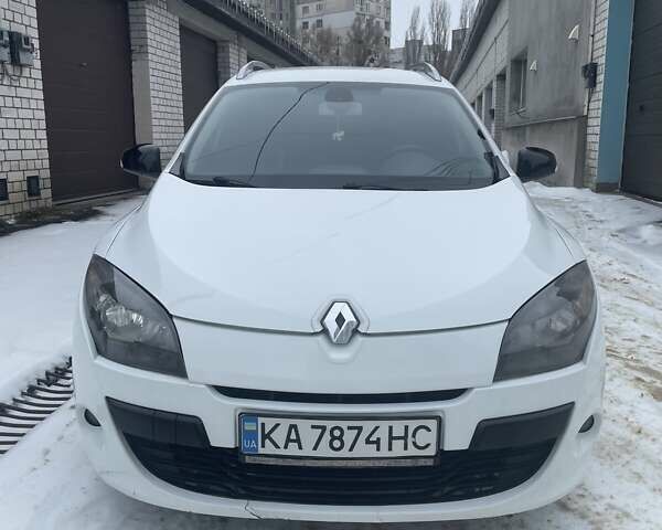 Білий Рено Меган, об'ємом двигуна 1.46 л та пробігом 343 тис. км за 6500 $, фото 4 на Automoto.ua