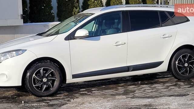Білий Рено Меган, об'ємом двигуна 1.6 л та пробігом 200 тис. км за 8200 $, фото 9 на Automoto.ua
