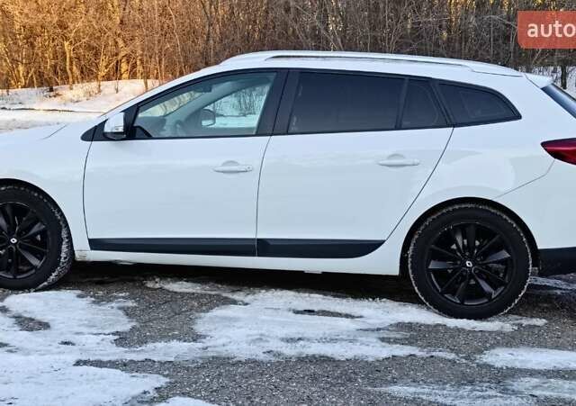 Белый Рено Меган, объемом двигателя 1.5 л и пробегом 216 тыс. км за 7800 $, фото 28 на Automoto.ua