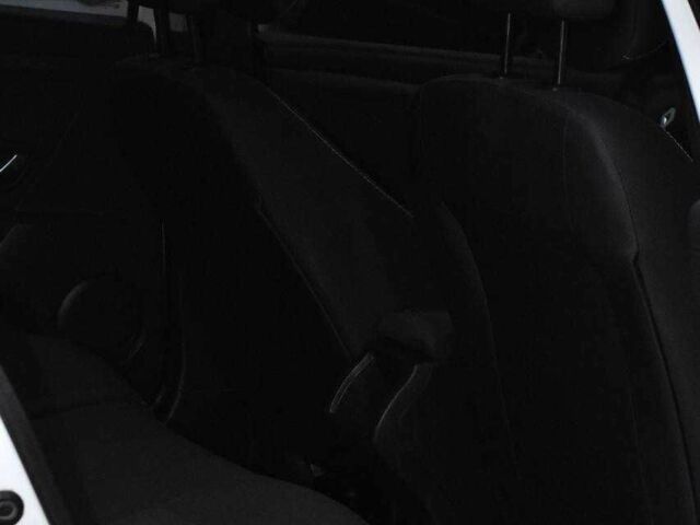 Белый Рено Меган, объемом двигателя 1.5 л и пробегом 231 тыс. км за 6950 $, фото 14 на Automoto.ua