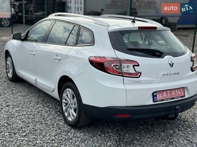 Белый Рено Меган, объемом двигателя 1.5 л и пробегом 190 тыс. км за 8900 $, фото 14 на Automoto.ua