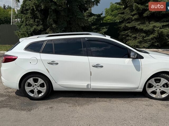 Білий Рено Меган, об'ємом двигуна 1.46 л та пробігом 236 тис. км за 5999 $, фото 3 на Automoto.ua