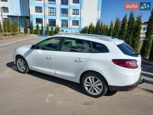 Белый Рено Меган, объемом двигателя 1.5 л и пробегом 247 тыс. км за 8150 $, фото 3 на Automoto.ua