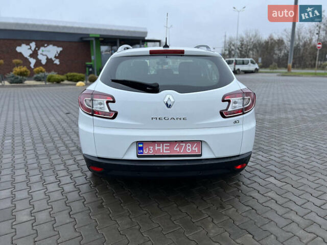 Білий Рено Меган, об'ємом двигуна 1.5 л та пробігом 250 тис. км за 7900 $, фото 5 на Automoto.ua