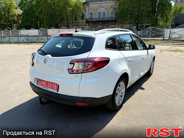 Белый Рено Меган, объемом двигателя 1.6 л и пробегом 180 тыс. км за 8900 $, фото 6 на Automoto.ua