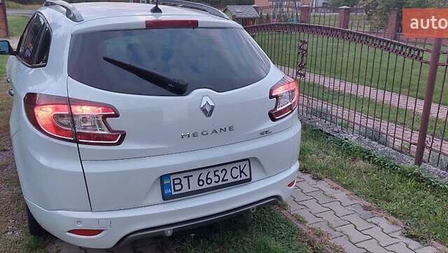 Белый Рено Меган, объемом двигателя 1.46 л и пробегом 285 тыс. км за 7000 $, фото 1 на Automoto.ua