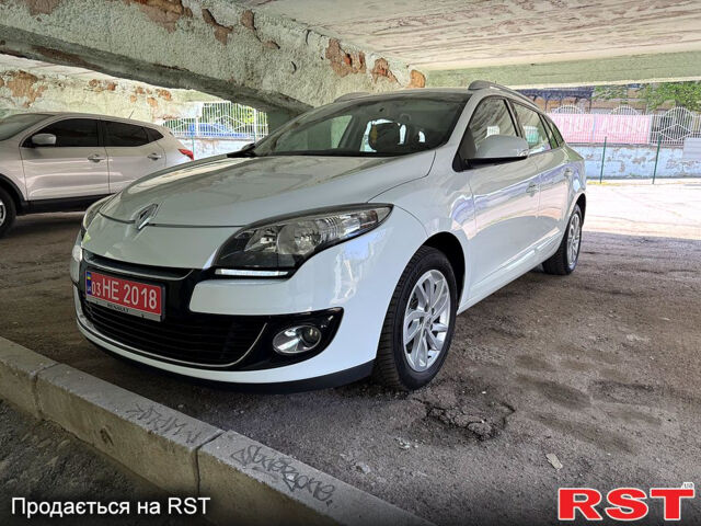 Белый Рено Меган, объемом двигателя 1.6 л и пробегом 180 тыс. км за 8900 $, фото 12 на Automoto.ua