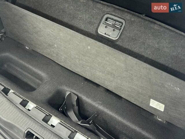 Білий Рено Меган, об'ємом двигуна 1.5 л та пробігом 270 тис. км за 6699 $, фото 76 на Automoto.ua