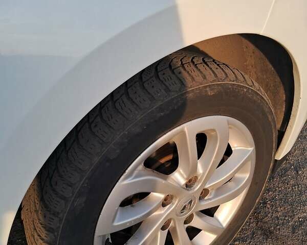 Белый Рено Меган, объемом двигателя 1.46 л и пробегом 331 тыс. км за 7350 $, фото 7 на Automoto.ua