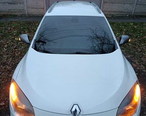 Білий Рено Меган, об'ємом двигуна 1.5 л та пробігом 261 тис. км за 7600 $, фото 7 на Automoto.ua