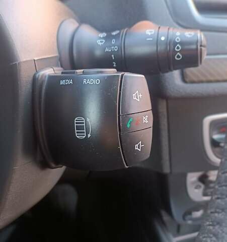 Белый Рено Меган, объемом двигателя 1.5 л и пробегом 265 тыс. км за 6900 $, фото 56 на Automoto.ua