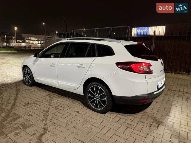 Білий Рено Меган, об'ємом двигуна 1.5 л та пробігом 298 тис. км за 7950 $, фото 6 на Automoto.ua