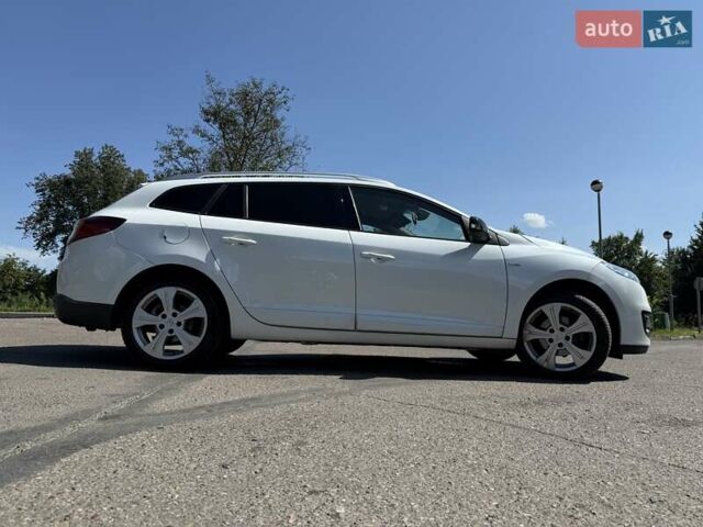 Белый Рено Меган, объемом двигателя 1.5 л и пробегом 225 тыс. км за 7699 $, фото 30 на Automoto.ua