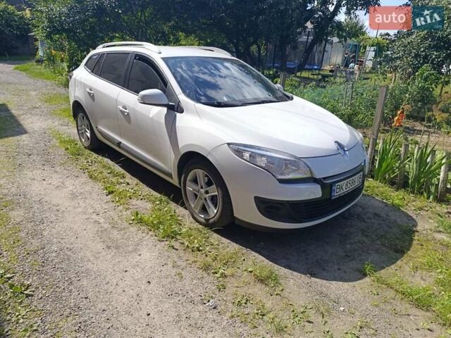 Білий Рено Меган, об'ємом двигуна 1.46 л та пробігом 190 тис. км за 6500 $, фото 6 на Automoto.ua