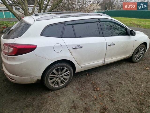 Білий Рено Меган, об'ємом двигуна 1.46 л та пробігом 327 тис. км за 8000 $, фото 2 на Automoto.ua