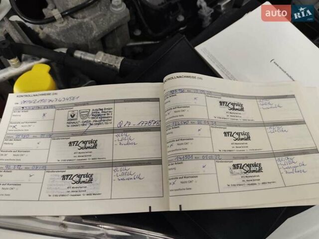 Білий Рено Меган, об'ємом двигуна 1.6 л та пробігом 194 тис. км за 7700 $, фото 35 на Automoto.ua