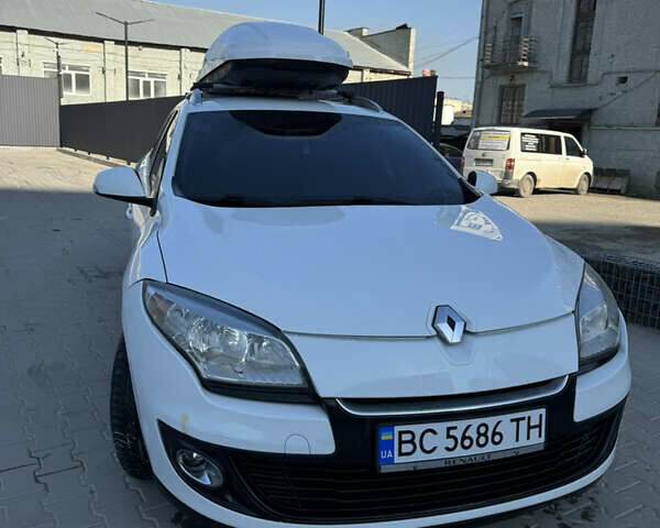 Білий Рено Меган, об'ємом двигуна 2 л та пробігом 270 тис. км за 7900 $, фото 9 на Automoto.ua