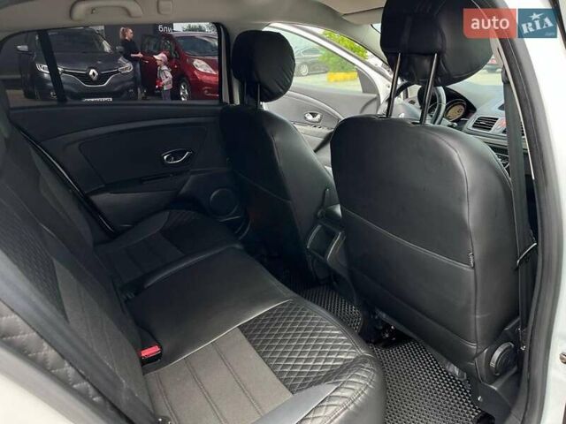 Белый Рено Меган, объемом двигателя 1.5 л и пробегом 195 тыс. км за 6490 $, фото 24 на Automoto.ua