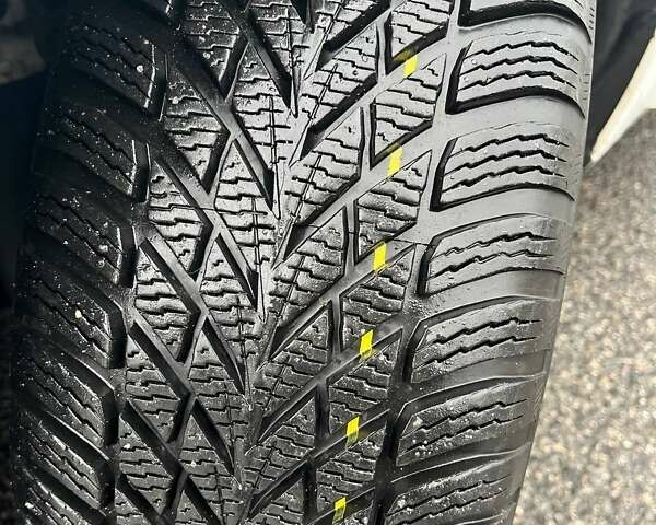 Білий Рено Меган, об'ємом двигуна 1.6 л та пробігом 242 тис. км за 8500 $, фото 12 на Automoto.ua