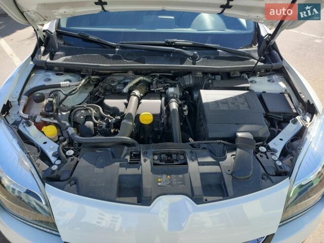 Білий Рено Меган, об'ємом двигуна 1.5 л та пробігом 248 тис. км за 7900 $, фото 30 на Automoto.ua