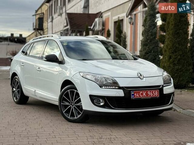 Білий Рено Меган, об'ємом двигуна 1.5 л та пробігом 228 тис. км за 8999 $, фото 3 на Automoto.ua