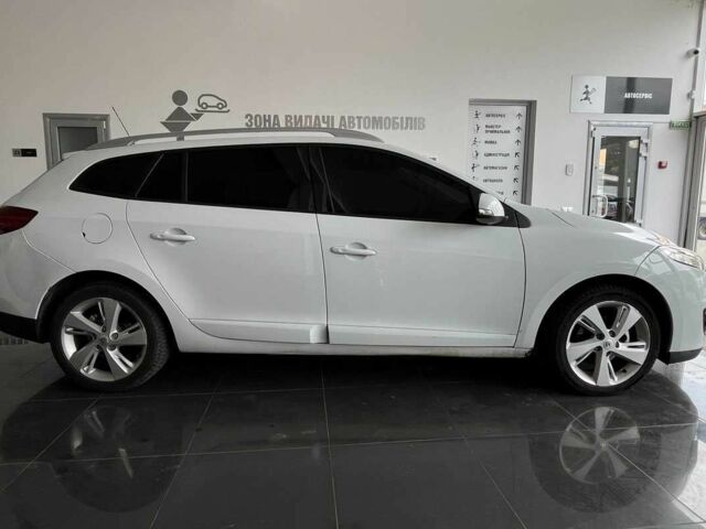 Белый Рено Меган, объемом двигателя 1.5 л и пробегом 256 тыс. км за 7350 $, фото 7 на Automoto.ua