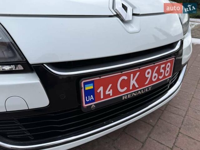 Білий Рено Меган, об'ємом двигуна 1.5 л та пробігом 228 тис. км за 8999 $, фото 16 на Automoto.ua