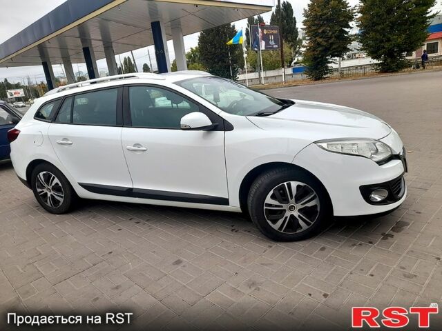 Белый Рено Меган, объемом двигателя 1.5 л и пробегом 301 тыс. км за 7550 $, фото 3 на Automoto.ua