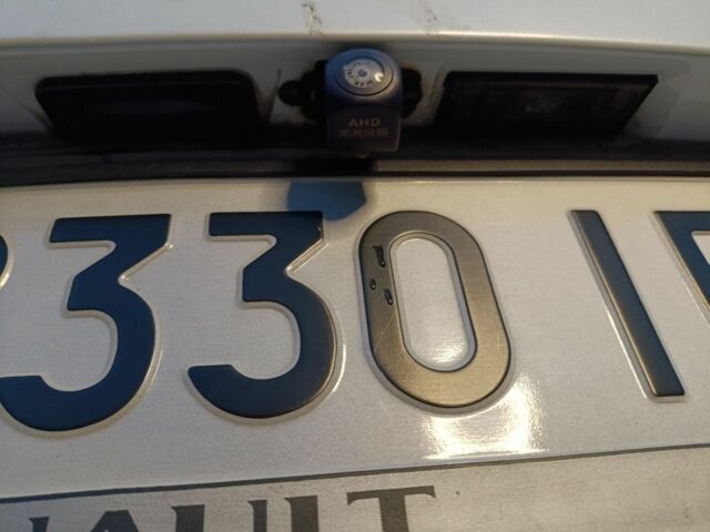 Білий Рено Меган, об'ємом двигуна 1.5 л та пробігом 261 тис. км за 7600 $, фото 13 на Automoto.ua