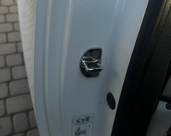 Білий Рено Меган, об'ємом двигуна 1.5 л та пробігом 237 тис. км за 8999 $, фото 53 на Automoto.ua