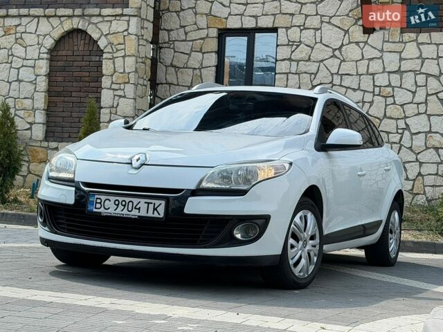 Білий Рено Меган, об'ємом двигуна 1.46 л та пробігом 286 тис. км за 5500 $, фото 2 на Automoto.ua
