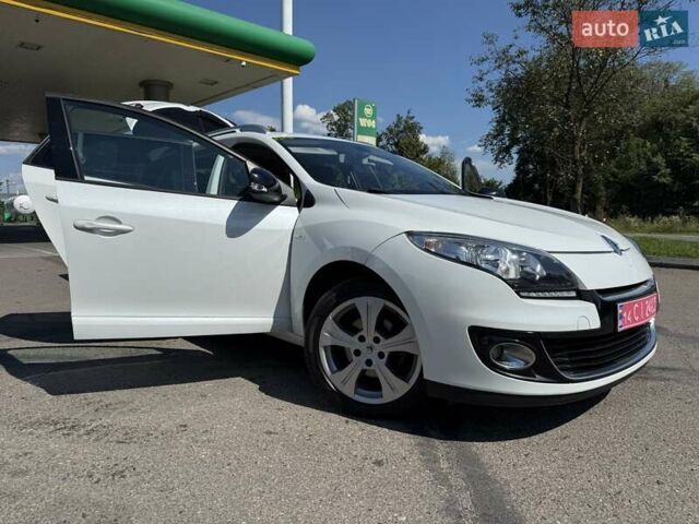 Белый Рено Меган, объемом двигателя 1.5 л и пробегом 225 тыс. км за 7699 $, фото 48 на Automoto.ua