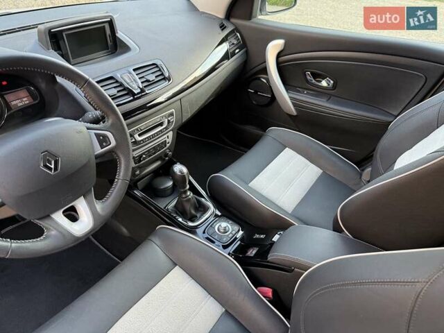 Белый Рено Меган, объемом двигателя 1.5 л и пробегом 225 тыс. км за 7699 $, фото 154 на Automoto.ua