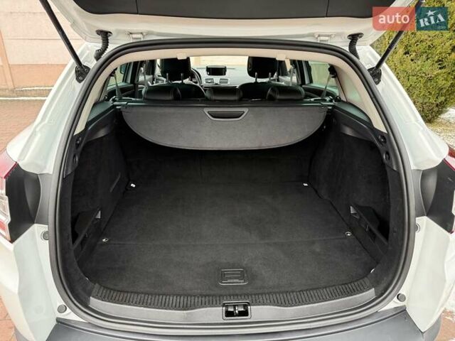 Білий Рено Меган, об'ємом двигуна 1.5 л та пробігом 228 тис. км за 8999 $, фото 151 на Automoto.ua