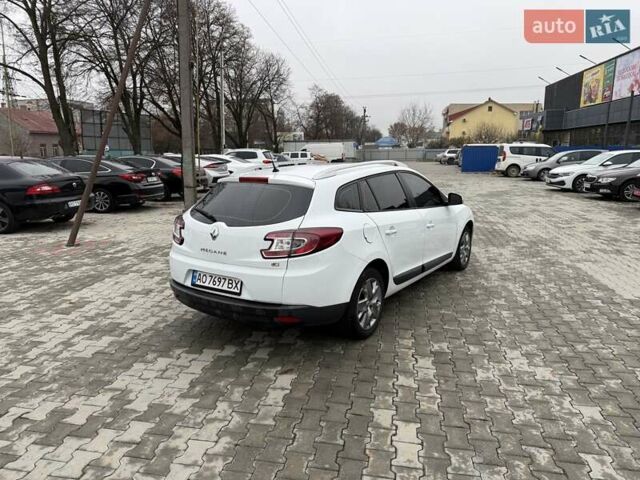 Белый Рено Меган, объемом двигателя 1.46 л и пробегом 306 тыс. км за 7200 $, фото 10 на Automoto.ua