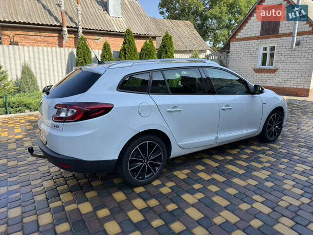 Білий Рено Меган, об'ємом двигуна 1.6 л та пробігом 208 тис. км за 8700 $, фото 28 на Automoto.ua