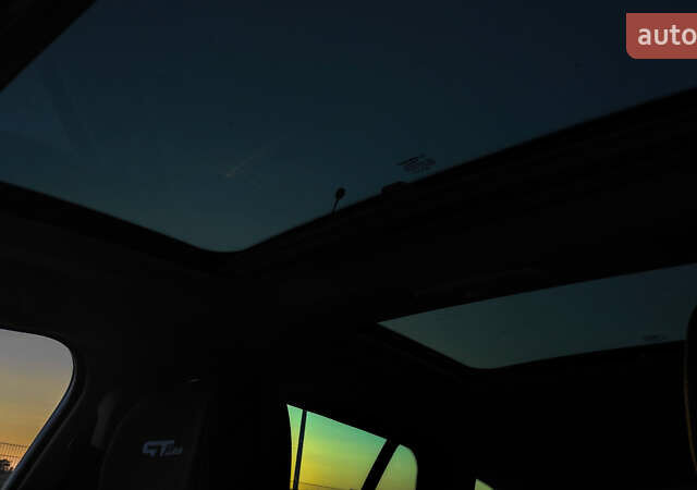 Белый Рено Меган, объемом двигателя 1.5 л и пробегом 198 тыс. км за 10000 $, фото 10 на Automoto.ua