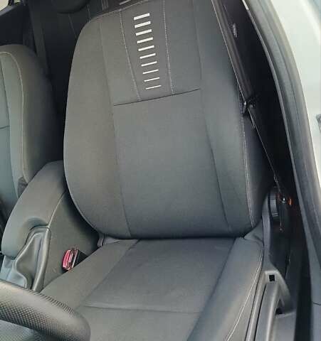 Белый Рено Меган, объемом двигателя 1.5 л и пробегом 216 тыс. км за 7800 $, фото 16 на Automoto.ua