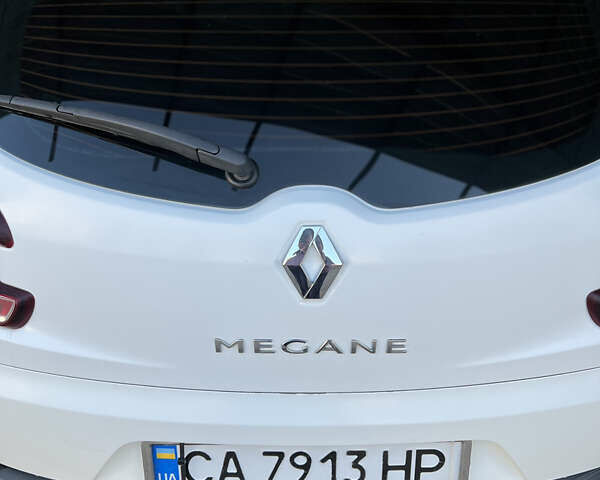 Білий Рено Меган, об'ємом двигуна 1.46 л та пробігом 297 тис. км за 7200 $, фото 13 на Automoto.ua