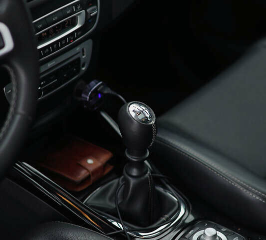 Белый Рено Меган, объемом двигателя 1.5 л и пробегом 315 тыс. км за 7500 $, фото 18 на Automoto.ua