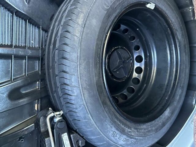 Белый Рено Меган, объемом двигателя 1.5 л и пробегом 3 тыс. км за 7200 $, фото 23 на Automoto.ua