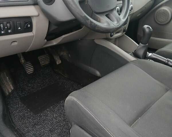 Білий Рено Меган, об'ємом двигуна 1.6 л та пробігом 171 тис. км за 7300 $, фото 19 на Automoto.ua