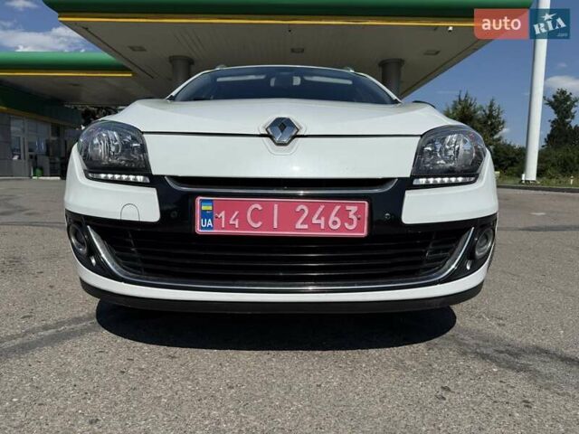 Белый Рено Меган, объемом двигателя 1.5 л и пробегом 225 тыс. км за 7699 $, фото 44 на Automoto.ua