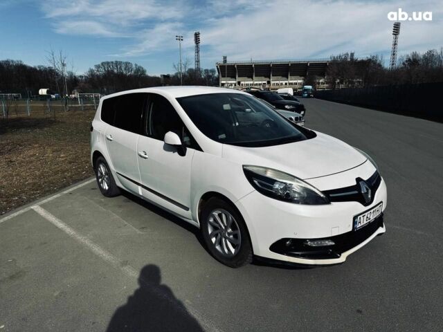 Белый Рено Меган, объемом двигателя 1.6 л и пробегом 216 тыс. км за 8200 $, фото 8 на Automoto.ua