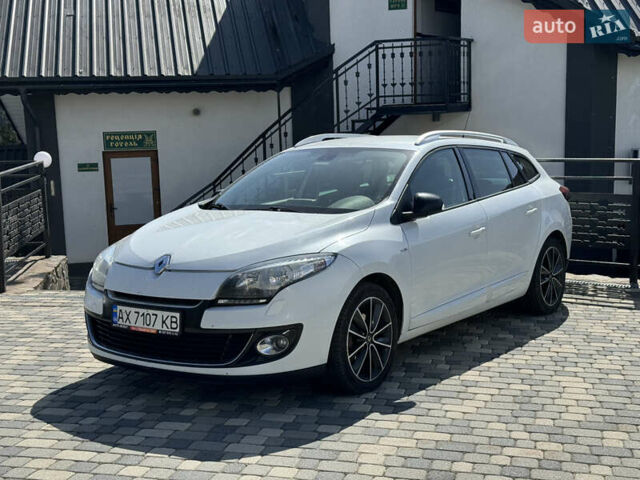 Білий Рено Меган, об'ємом двигуна 1.6 л та пробігом 208 тис. км за 8700 $, фото 1 на Automoto.ua