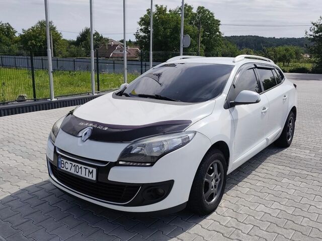 Білий Рено Меган, об'ємом двигуна 1.46 л та пробігом 280 тис. км за 6100 $, фото 1 на Automoto.ua
