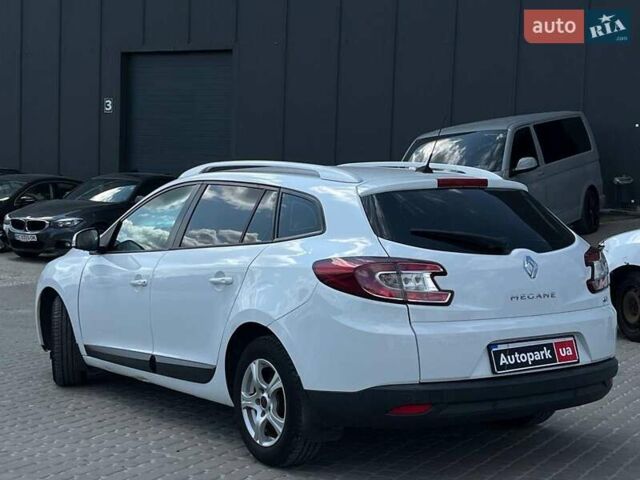 Белый Рено Меган, объемом двигателя 1.5 л и пробегом 195 тыс. км за 6490 $, фото 6 на Automoto.ua