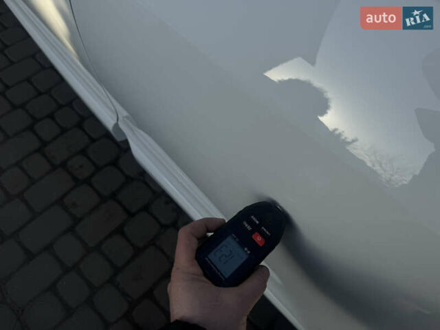 Білий Рено Меган, об'ємом двигуна 1.5 л та пробігом 237 тис. км за 8999 $, фото 33 на Automoto.ua