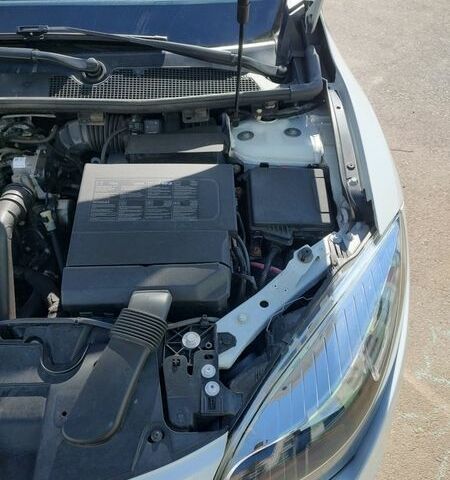 Белый Рено Меган, объемом двигателя 1.5 л и пробегом 247 тыс. км за 8150 $, фото 32 на Automoto.ua