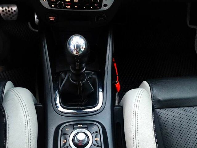 Белый Рено Меган, объемом двигателя 1.5 л и пробегом 264 тыс. км за 8200 $, фото 11 на Automoto.ua